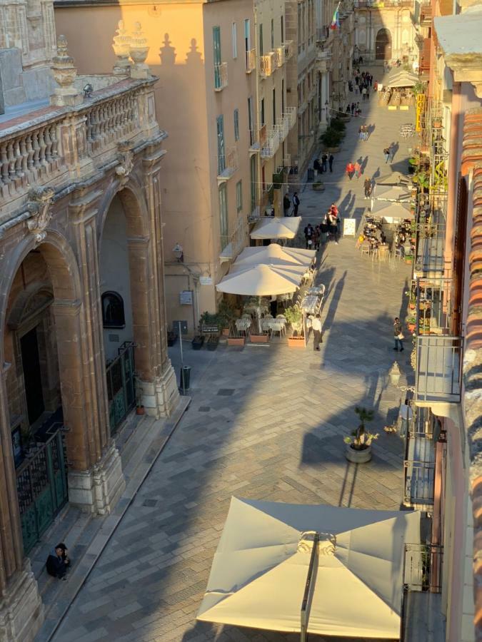 Appartamento Central Cathedral Penthouse Trapani Esterno foto